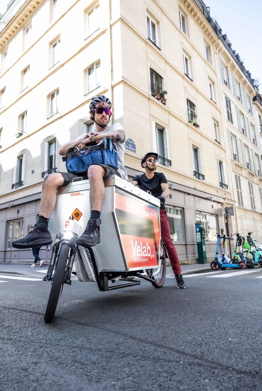 Urban arrow sales toploader